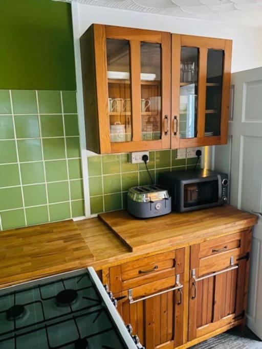 Villa Goldcroft Abertillery Esterno foto