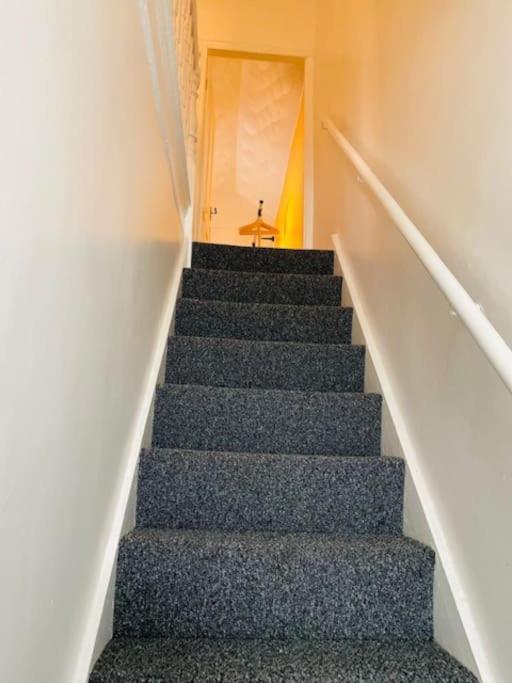Villa Goldcroft Abertillery Esterno foto