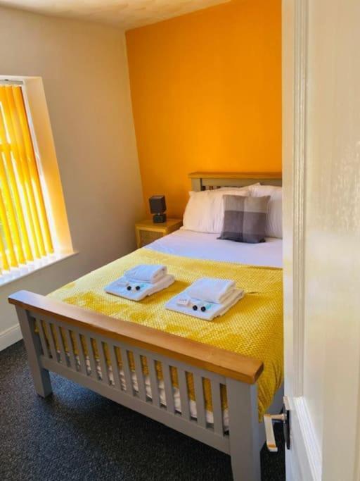 Villa Goldcroft Abertillery Esterno foto